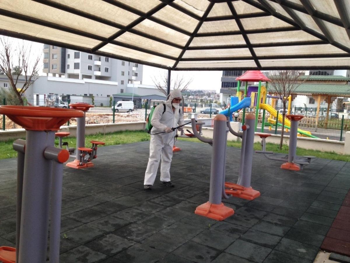 Gaziantep&rsquo;te temizlik timi 7/24 iş başında