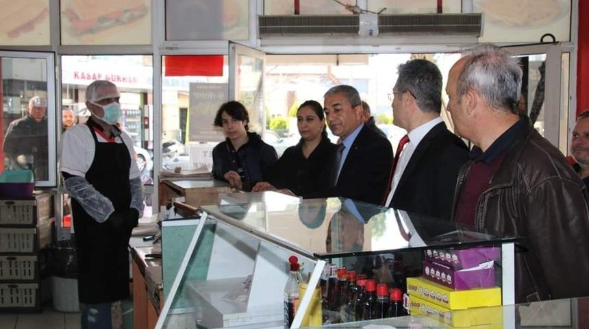 Ko&ccedil;arlı&rsquo;da faaliyetlerine devam eden gıda firmaları denetlendi