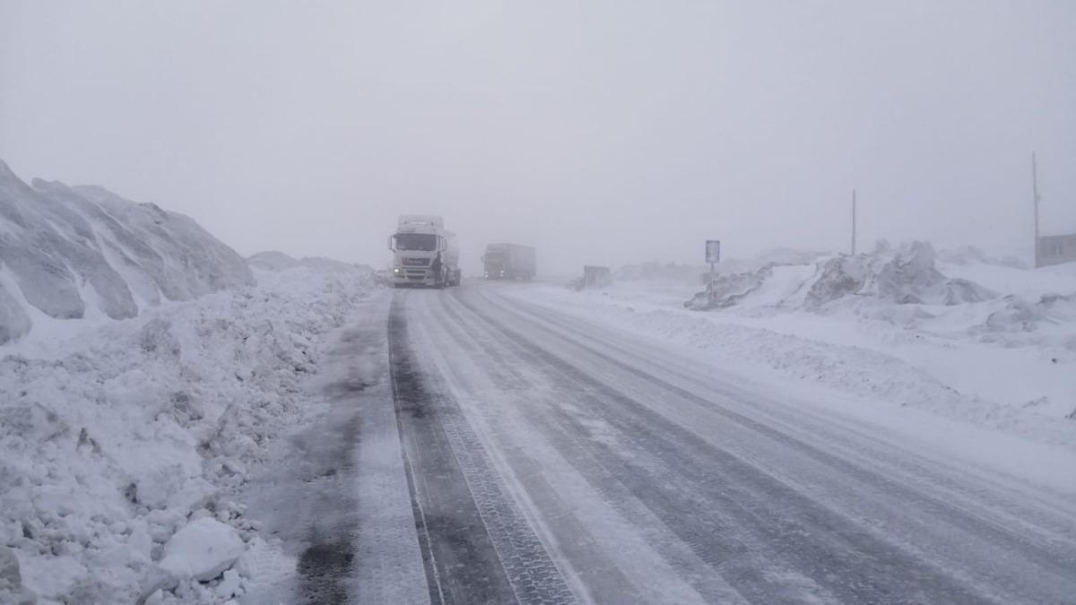 Van-Hakkari karayolu ulaşıma a&ccedil;ıldı