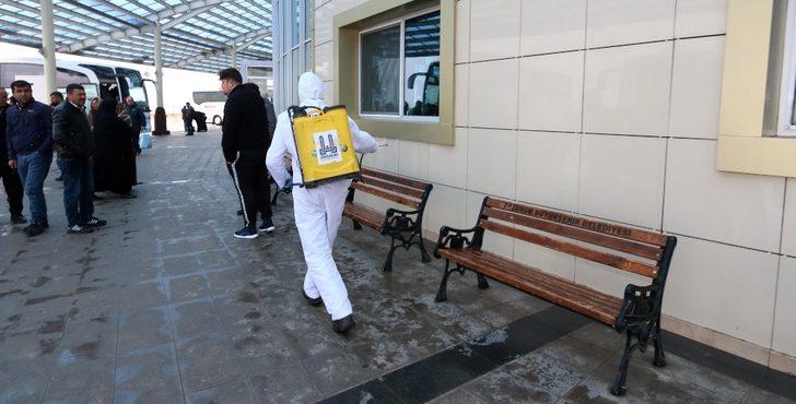 Büyükşehir şehri baştan aşağı dezenfekte ediyor G4