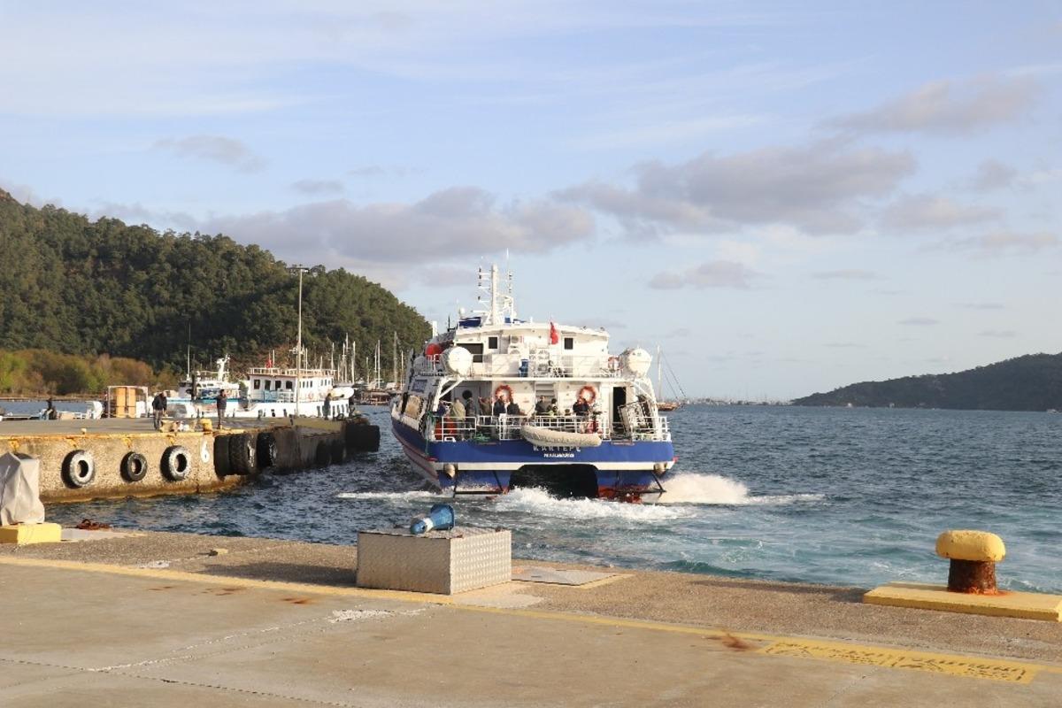 Marmaris-Rodos feribot seferleri ge&ccedil;ici s&uuml;re durduruldu