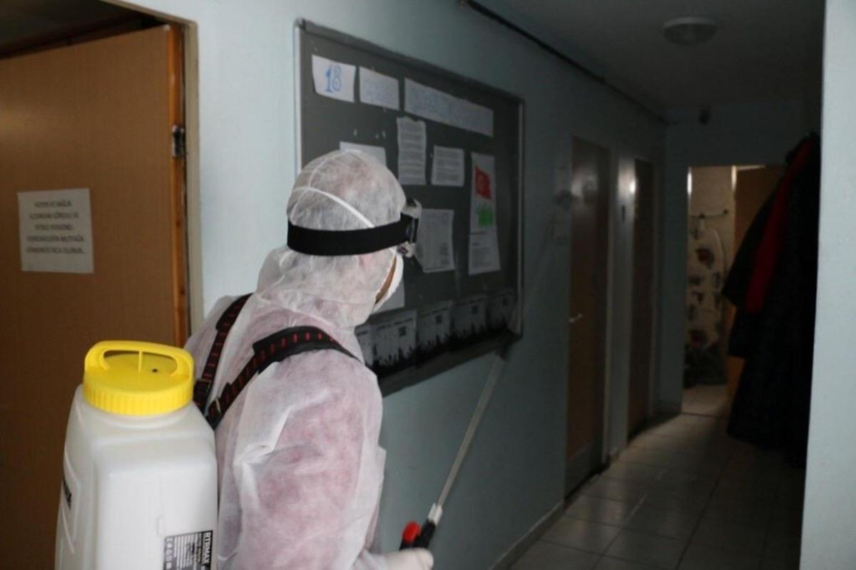 Kartal Belediyesi&rsquo;nin korona vir&uuml;se karşı &ouml;nlemleri devam ediyor