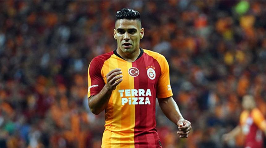 Falcao'dan koronavir&uuml;s paylaşımı!