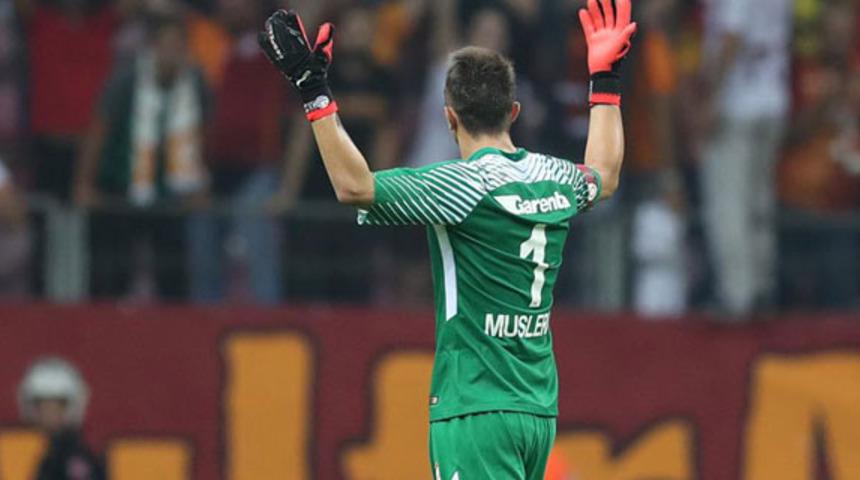 Falcao'dan sonra Muslera'dan da koronavirüs isyanı!