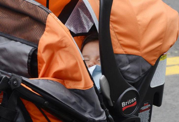 Bu kez oğluyla yürüyüşte G1