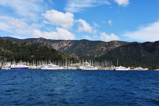 Marmaris'ten Rodos'a yapılan feribot seferleri geçici olarak durduruldu