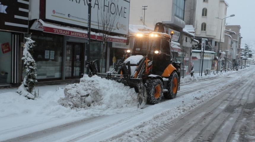 Nevşehir&rsquo;de kar yağışı etkili oluyor