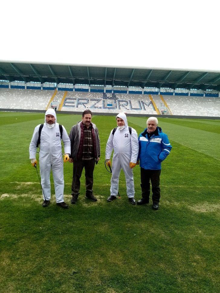Büyükşehir, stadı dezenfekte etti G4