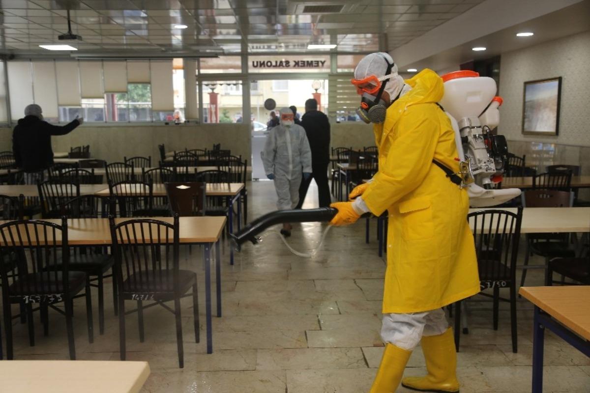 Erdemli&rsquo;de korona vir&uuml;se karşı 200 kişilik ekip kuruldu