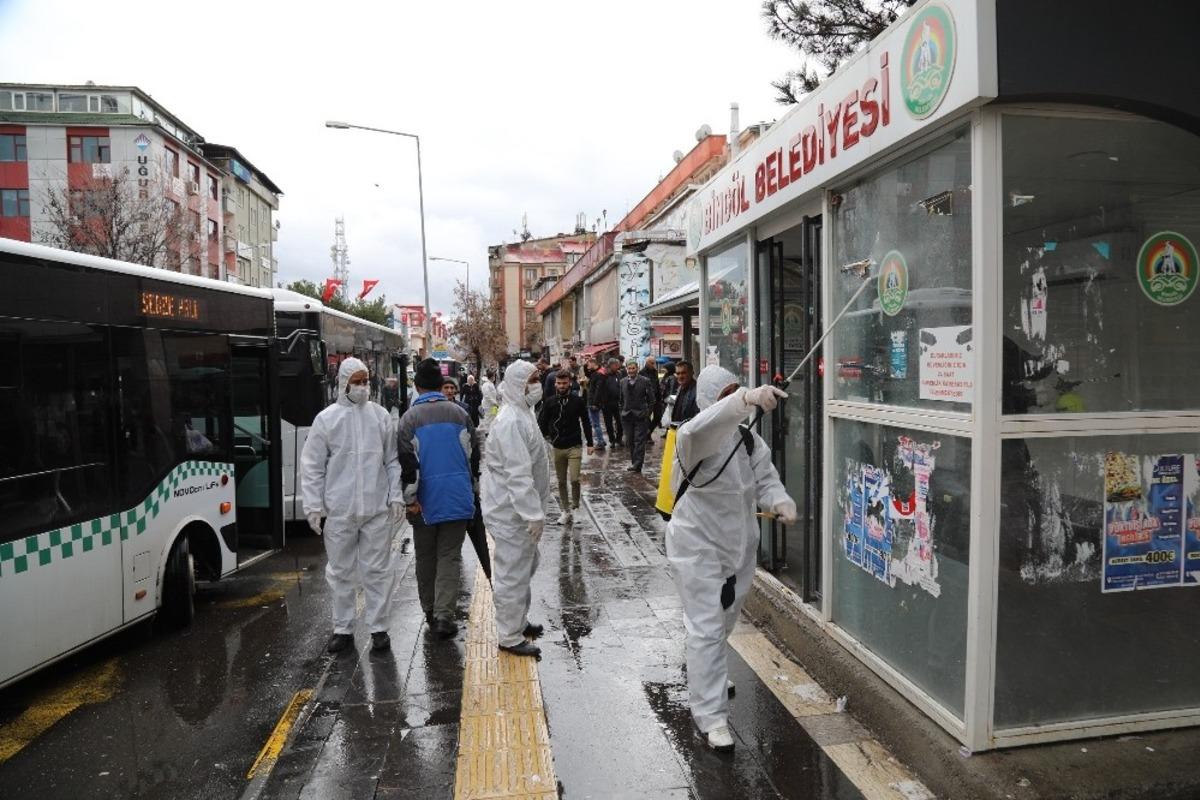 Bing&ouml;l&rsquo;de korona vir&uuml;s&uuml;ne karşı kapsamlı temizlik
