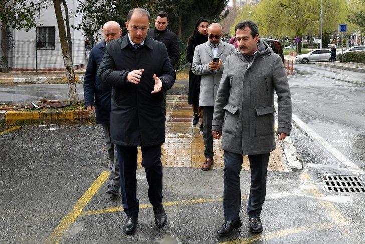 Beylikdüzü’nde tüm yollar düzenli olarak temizleniyor G2