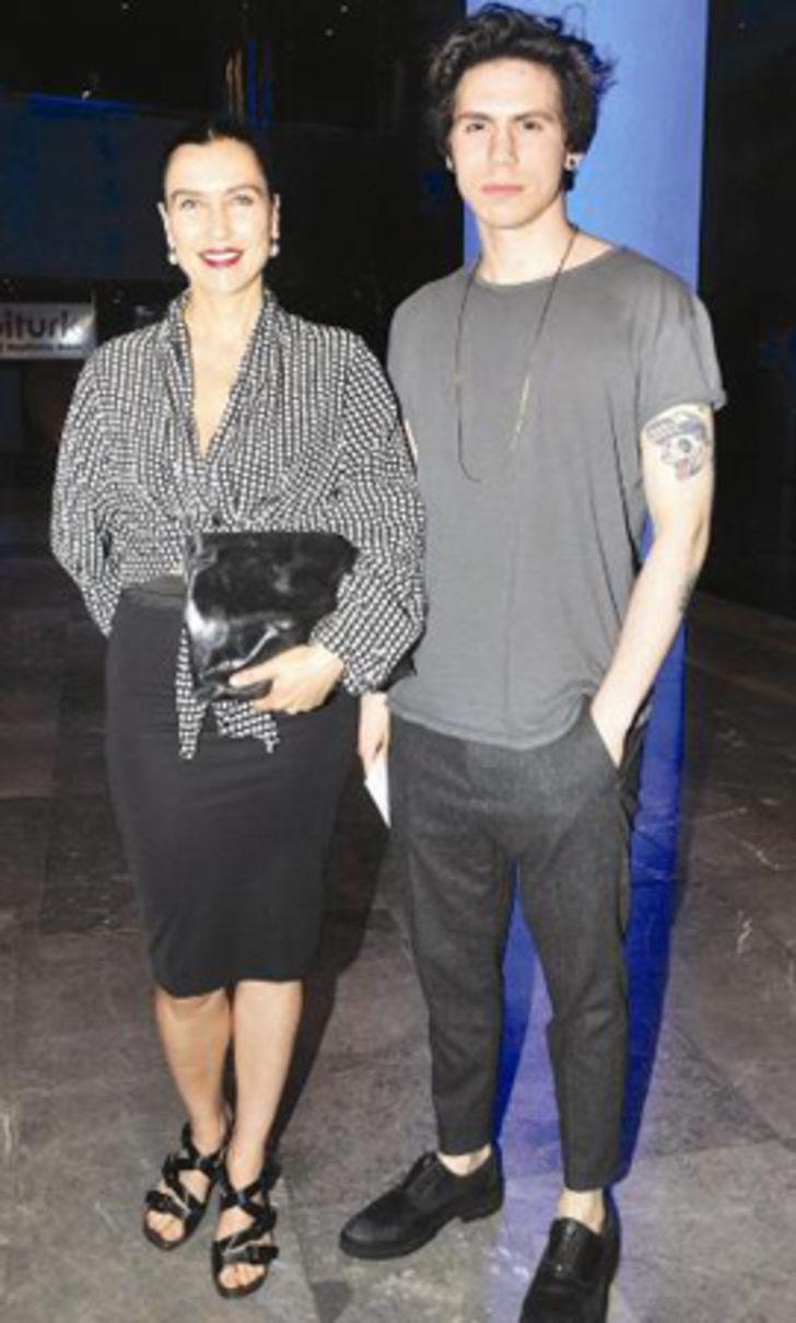 Gösteriye ünlüler akın etti G5