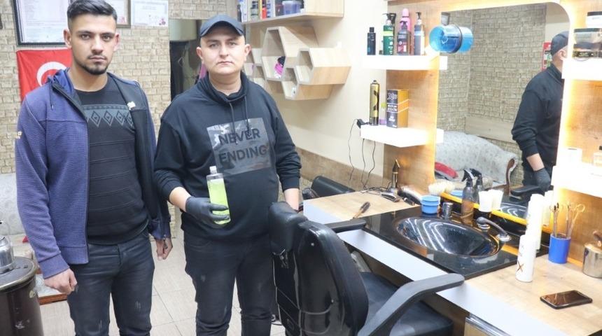 Karaman&rsquo;da berberler de koronavir&uuml;se karşı &ouml;nlemlerini aldı