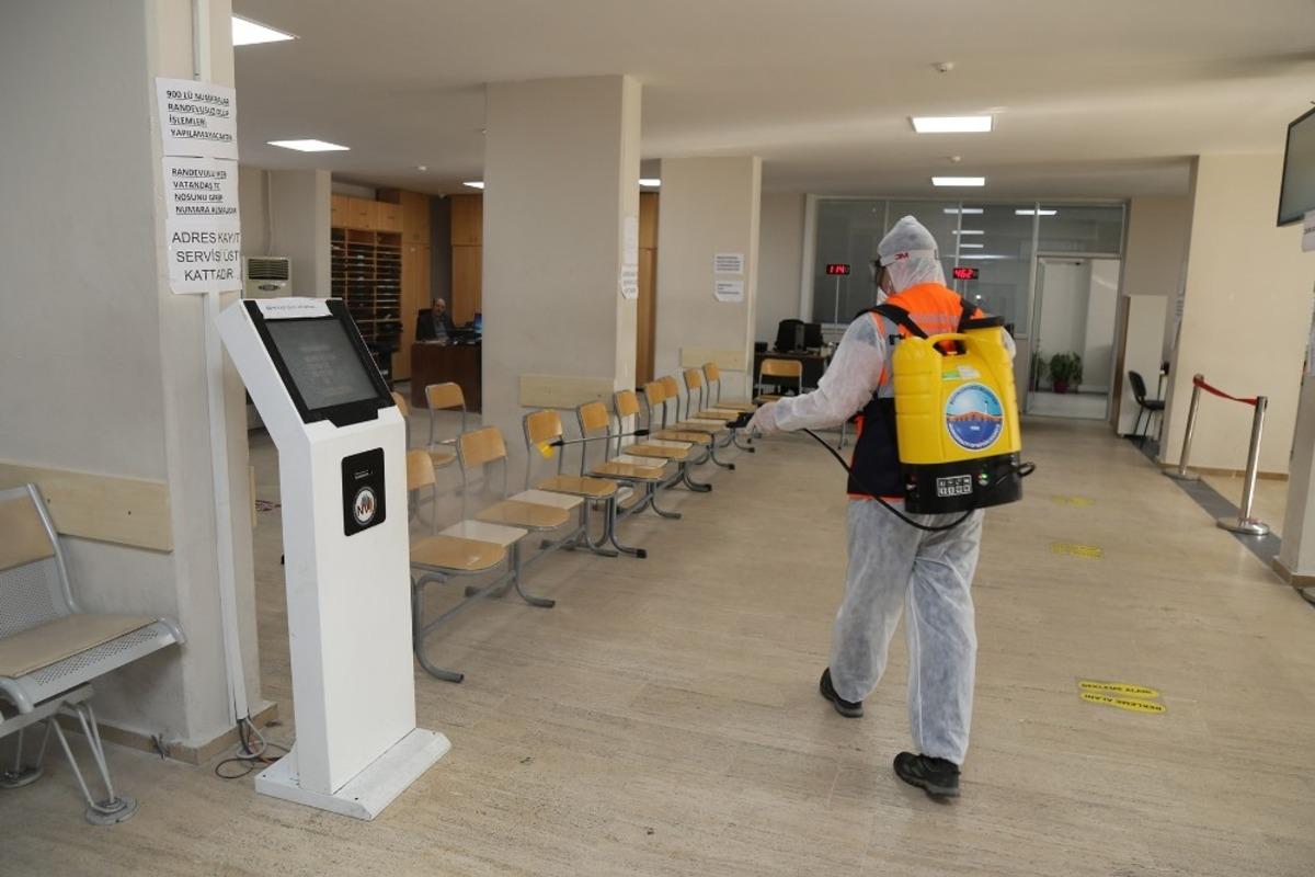 B&uuml;y&uuml;k&ccedil;ekmece, Korona vir&uuml;s &ouml;nlemlerinden taviz vermiyor