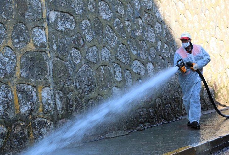 Körfez’de caddeler yıkanıyor G4