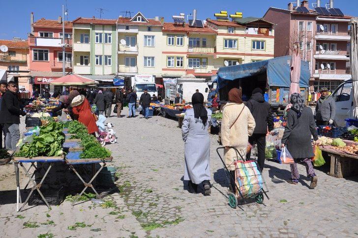 İhsaniye pazarında Korona virüs durgunluğu G3