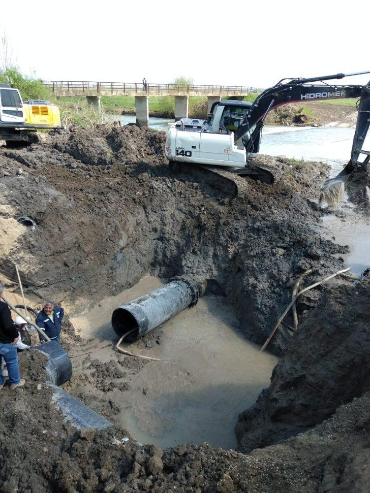 İsale hattı patladı Ceyhan susuz kaldı G2