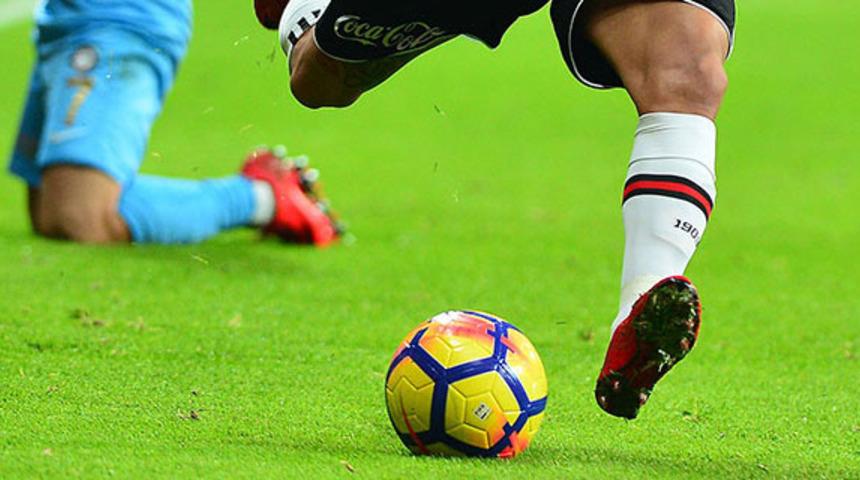 İsvi&ccedil;re'nin Sion takımı, koronavir&uuml;s nedeniyle t&uuml;m s&ouml;zleşmeleri feshetti!