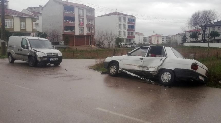 Bafra&rsquo;da trafik kazası: 1 yaralı