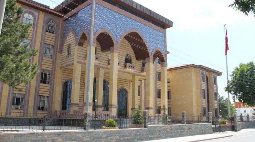 K&uuml;tahya İl &Ouml;zel İdaresi iş&ccedil;i alım sınavı Korona vir&uuml;s nedeniyle ertelendi