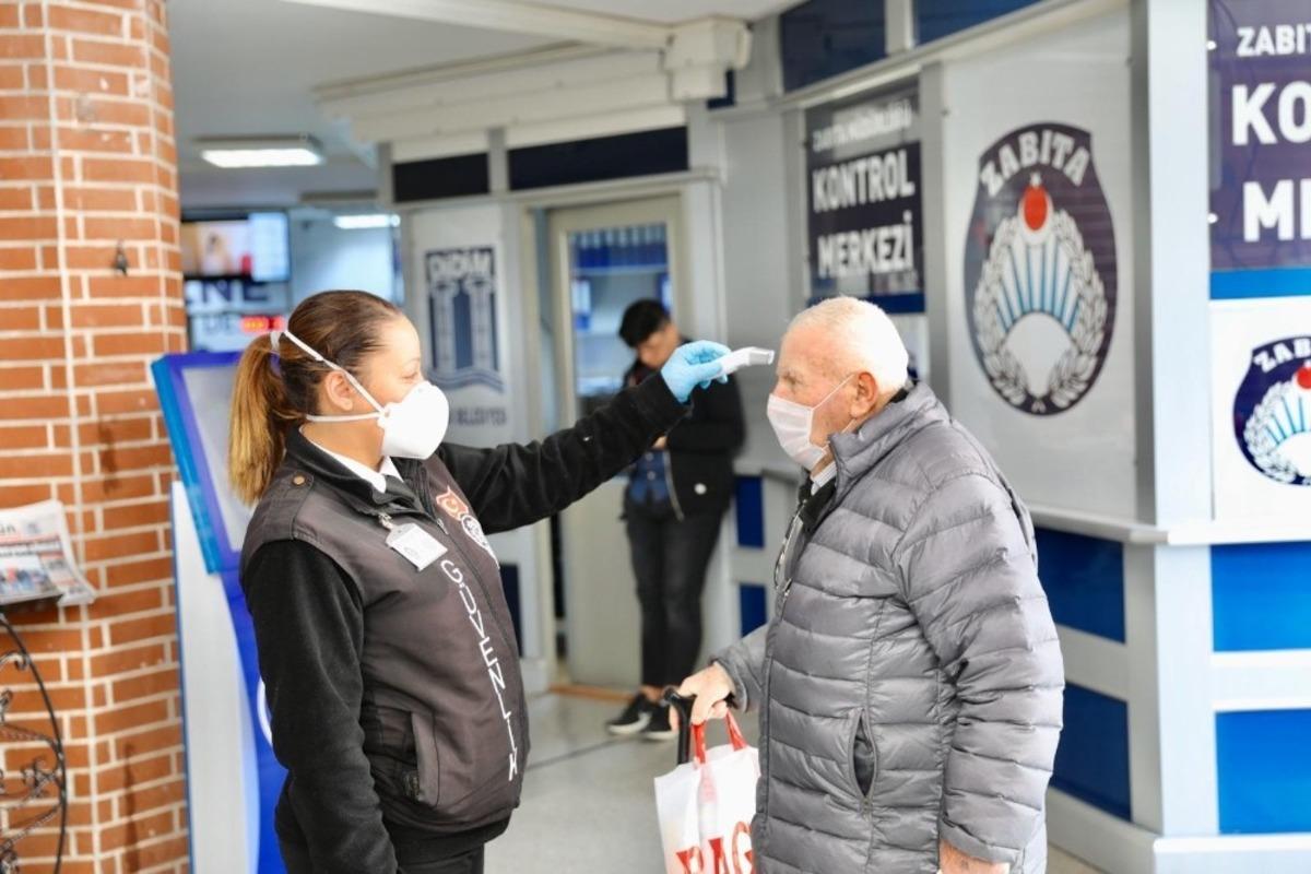 Didim Belediyesi&rsquo;ne girişlerde ateş &ouml;l&ccedil;&uuml;m uygulaması başlatıldı