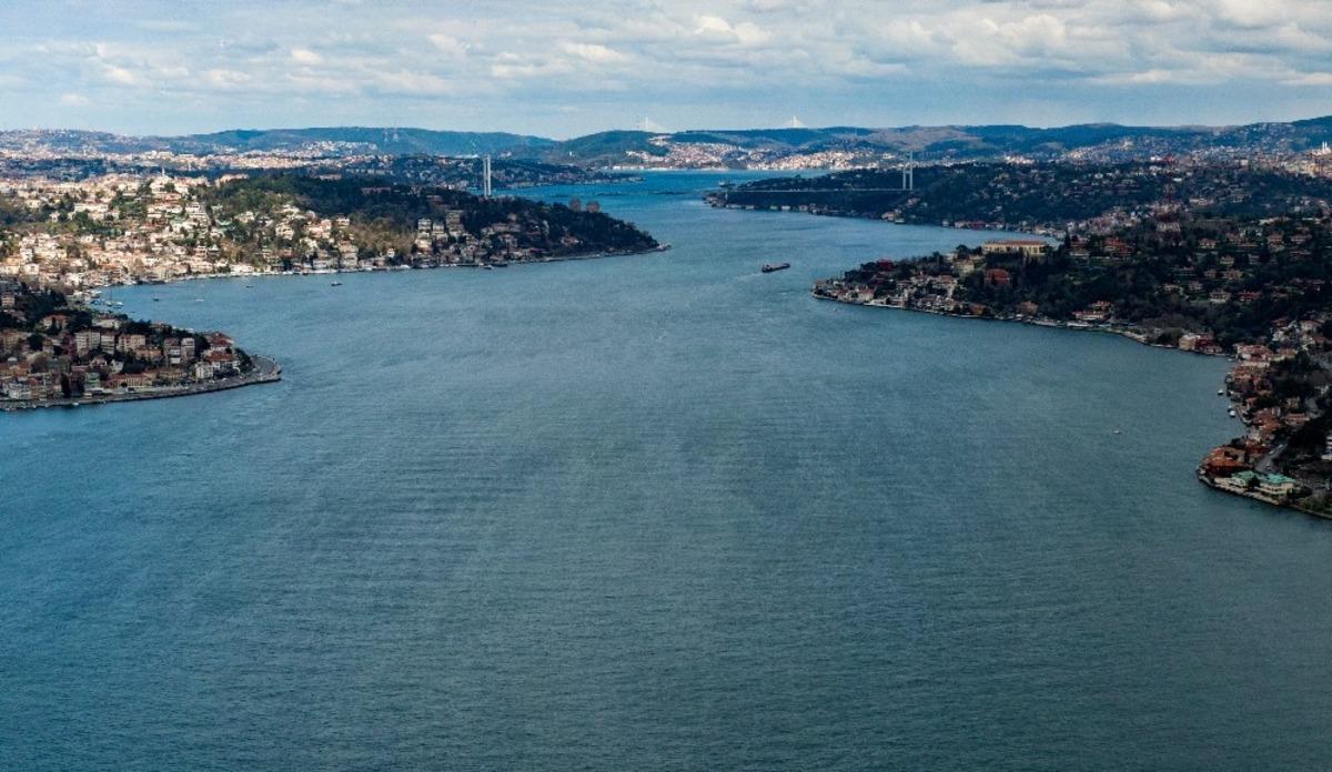 İstanbul'da deniz trafiğine 'koronavir&uuml;s' etkisi! Y&uuml;zde 50 oranında azaldı 