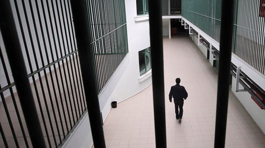 'Cezaevinde koronavir&uuml;sl&uuml; doktorun &ccedil;alıştığı' iddiasına a&ccedil;ıklama