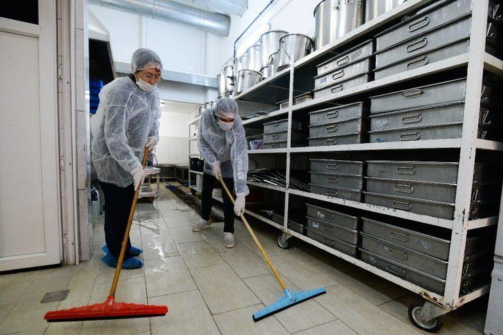 Muratpaşa’da ‘evde kal’ menüsü G4