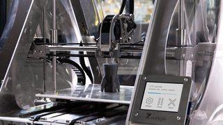 İtalyan iki genç koronavirüsün karşısına 3D yazıcı ile çıktı