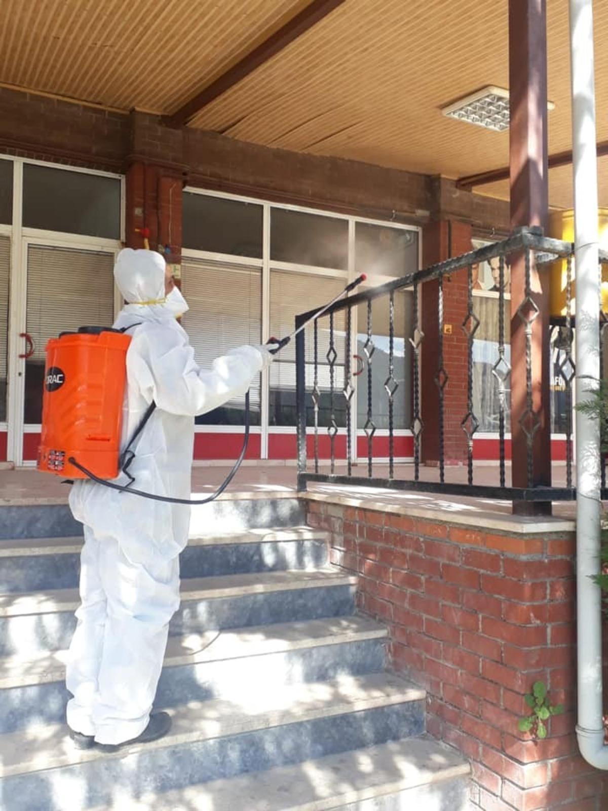 Bayırk&ouml;y Belediyesinden Korona vir&uuml;s&uuml;ne karşı dezenfekte &ccedil;alışması