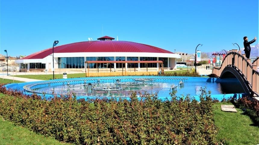 Tuşba Belediyesinden kiracılarını rahatlatacak karar