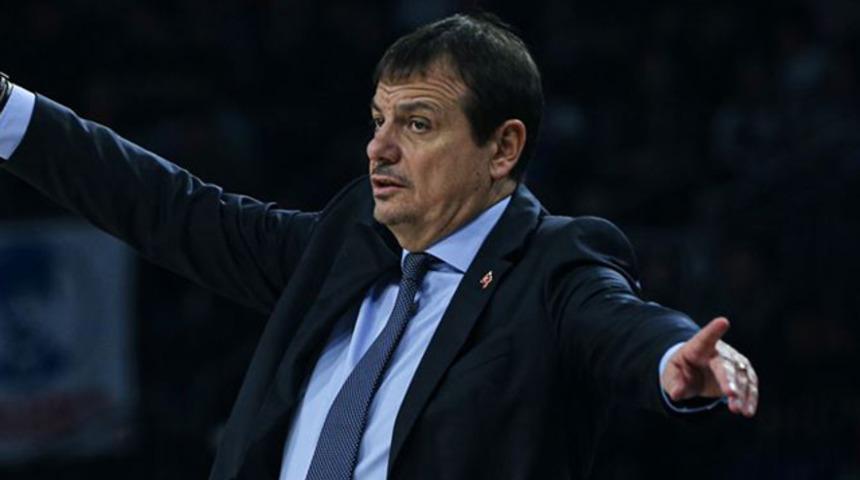  Ergin Ataman: Ma&ccedil;ların ertelenmesi ka&ccedil;ınılmaz bir &ouml;nlemdi