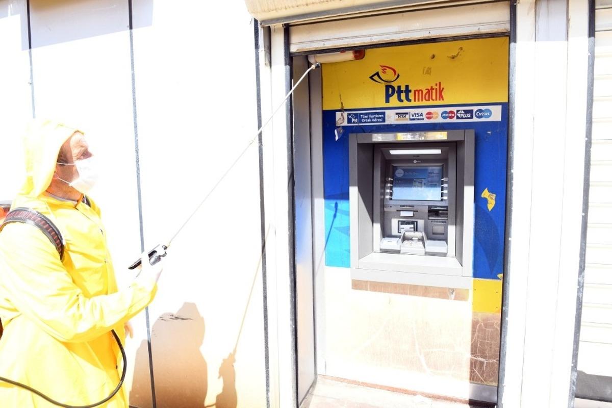 &Ccedil;atak Belediyesinden dezenfekte &ccedil;alışması