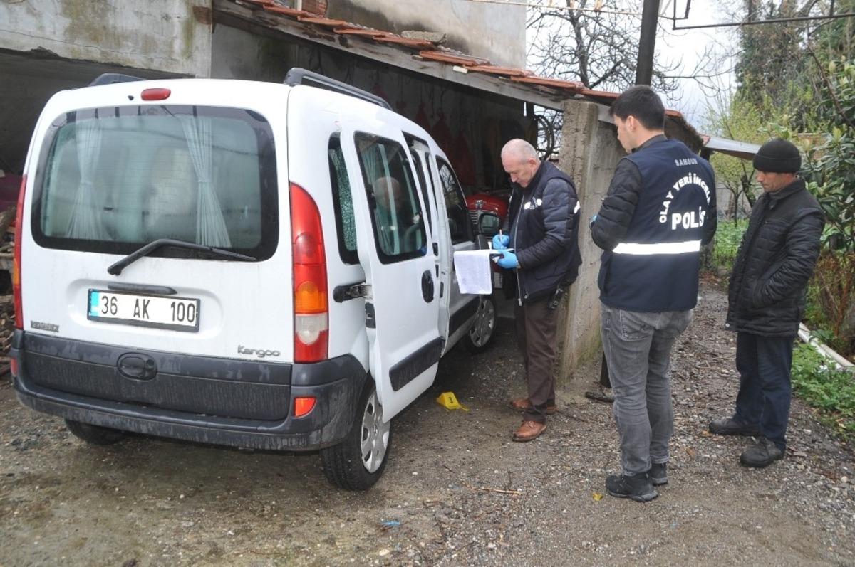 Park halindeki ara&ccedil; kurşunlandı
