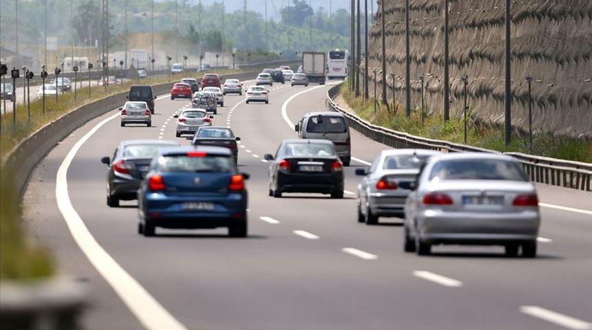 Araç sahiplerine önemli uyarı! Kış lastiği uygulaması 1 Nisan'da sona eriyor