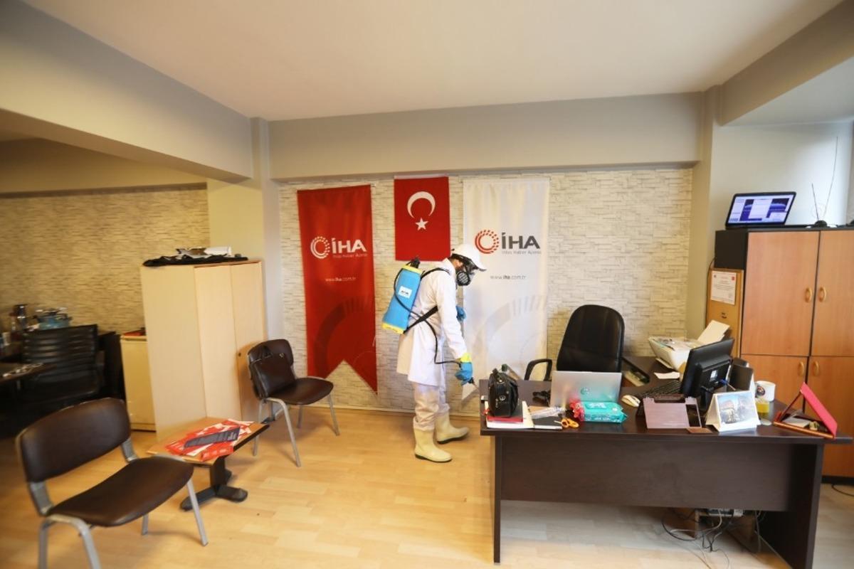 Adapazarı&rsquo;nda 419 noktada dezenfekte işlemi ger&ccedil;ekleştirildi