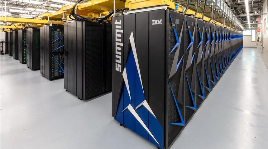 D&uuml;nyanın en hızlı s&uuml;per bilgisayarı vir&uuml;s&uuml; durdurabilecek 77 kimyasal buldu