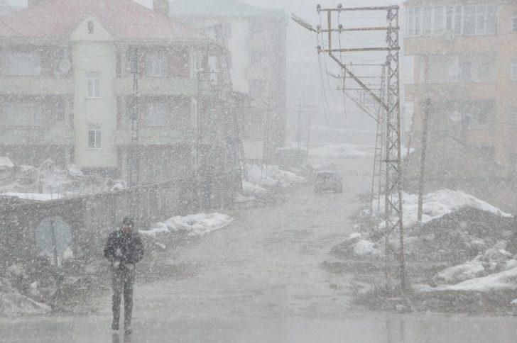 Yüksekova’da yoğun kar yağışı G5