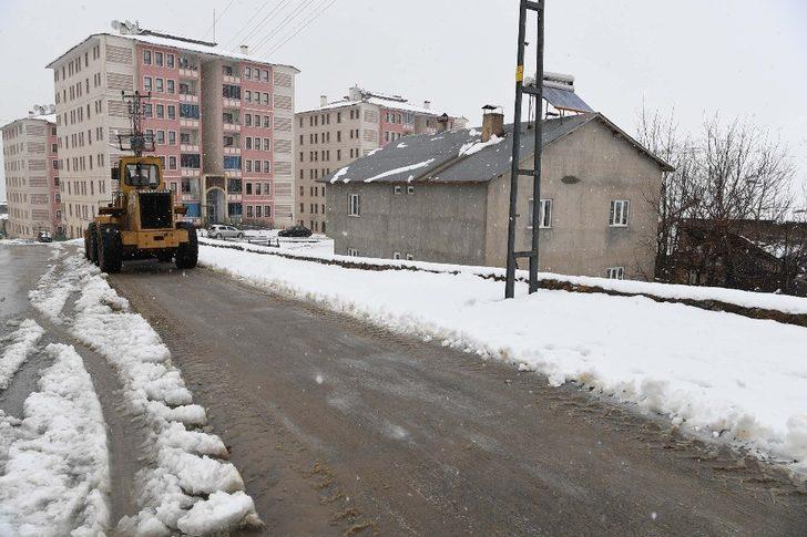 Muş Belediyesi karla mücadele ekipleri tekrar işbaşında G4