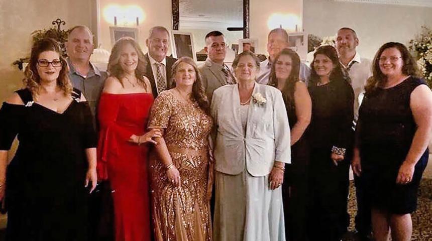 ABD'de koronavirüs aile yemeğinde bulaştı, 4 kişi öldü!