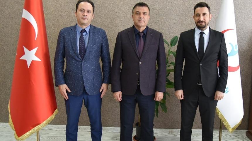 M&uuml;d&uuml;r S&uuml;nnet&ccedil;ioğlu: &ldquo;Sorun k&uuml;resel &ccedil;&ouml;z&uuml;m ulusal&rdquo;