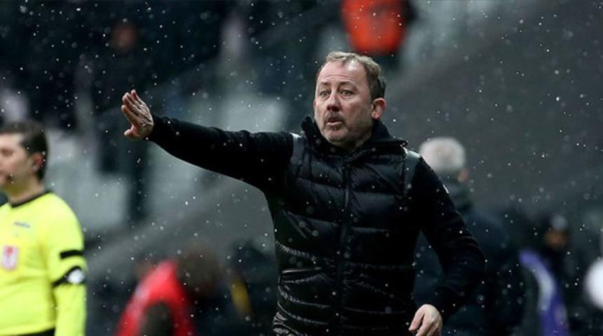 Beşiktaş'ta Sergen Yal&ccedil;ın'dan s&uuml;rpriz plan!
