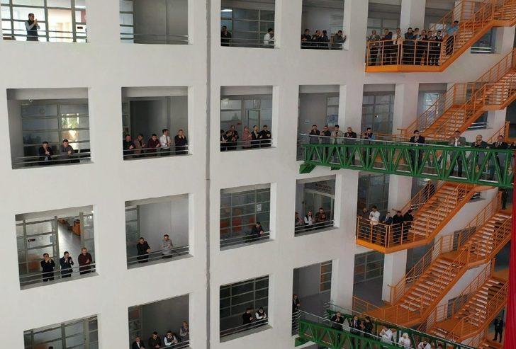 Büyükşehir personellerinden sağlık çalışanlarına destek G2