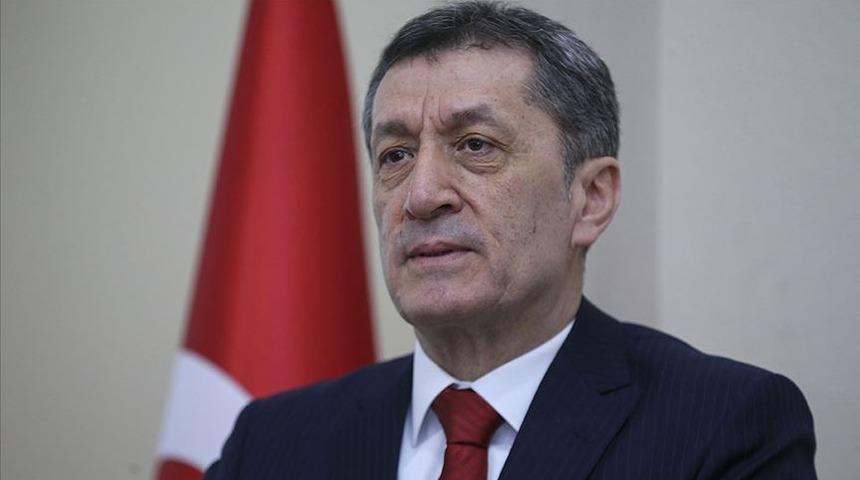 Milli Eğitim Bakanı Ziya Sel&ccedil;uk&rsquo;tan uzaktan eğitim bilgilendirmesi