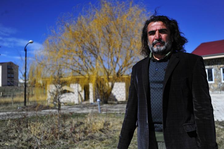 Prof. Dr. Aslan: Bizim bölgemizde de tahribata yol açan çekirge türleri var G1