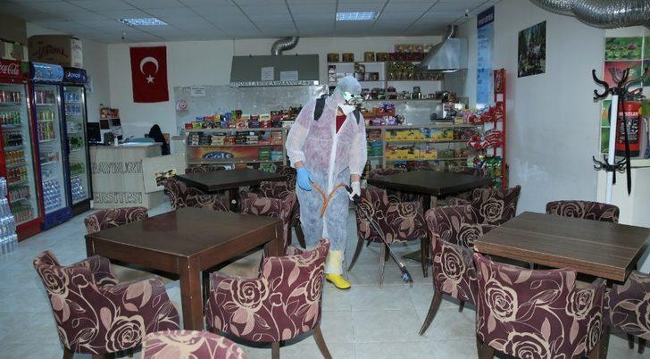 Bayburt Üniversitesinde korona virüse karşı genişletilmiş dezenfeksiyon işlemi yapıldı G1