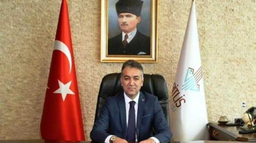 Bitlis Valisi &Ccedil;ağatay&rsquo;ın Mira&ccedil; Kandili Mesajı