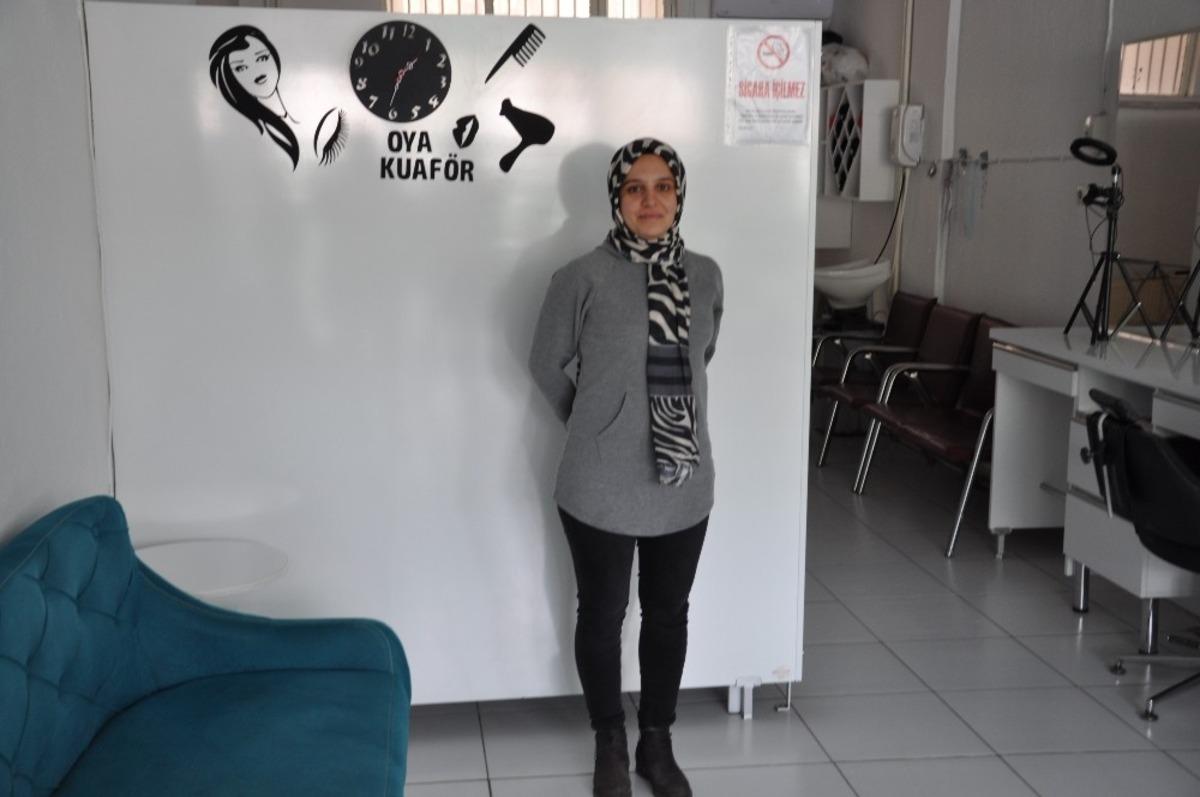 Simav&rsquo;da bayan kuaf&ouml;r salonları kapatıldı