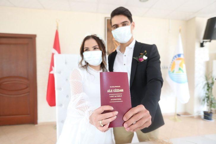 Mersin’de maskeli nikah G2