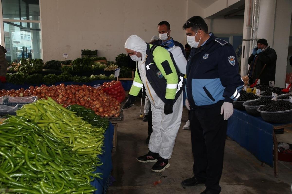 Semt pazarında korona vir&uuml;s tedbirleri alındı